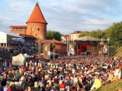 2. Каунас - оперетта в Каунасском замке
